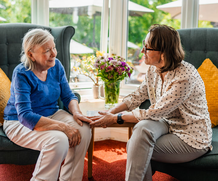 Dementia Care Transition Support - Surrey Care Home - Dungate Manor Care Home