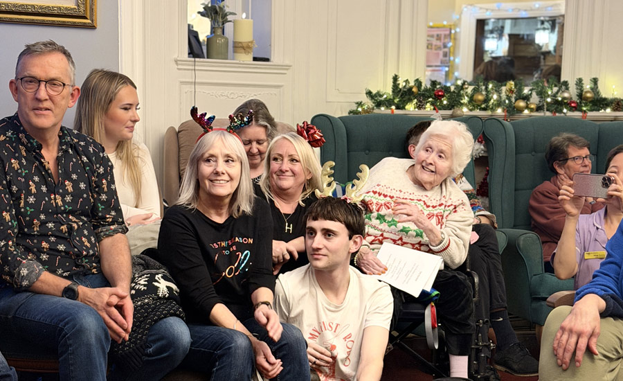 A Joyful Christmas Concert At Dungate Manor