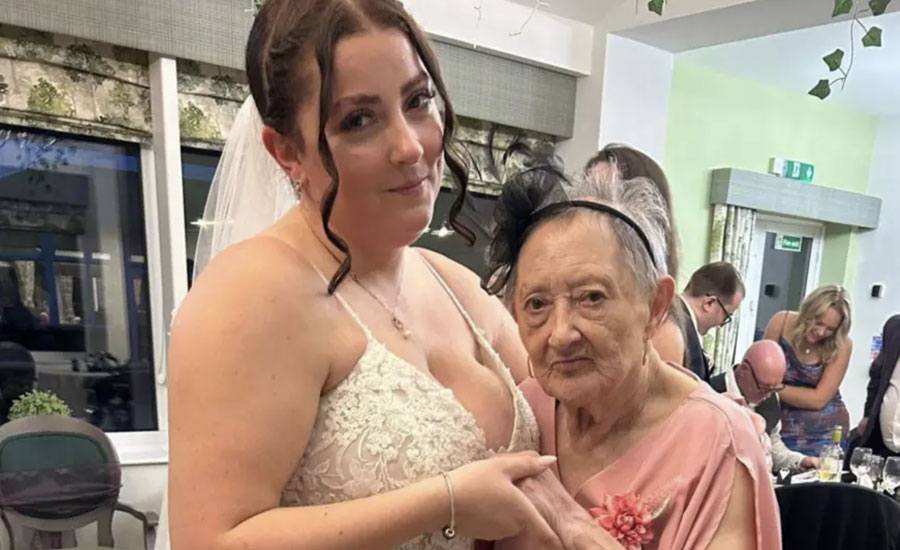 A Special Wedding Blessing For Margaret - Weald Hall Care Home