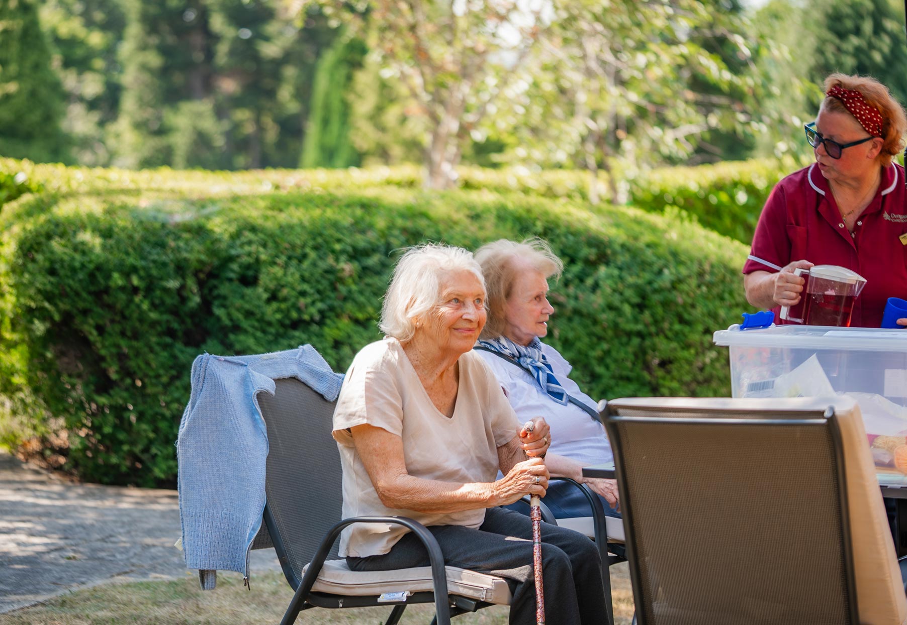 Best Care Home In Surrey - Sitting In The Garden